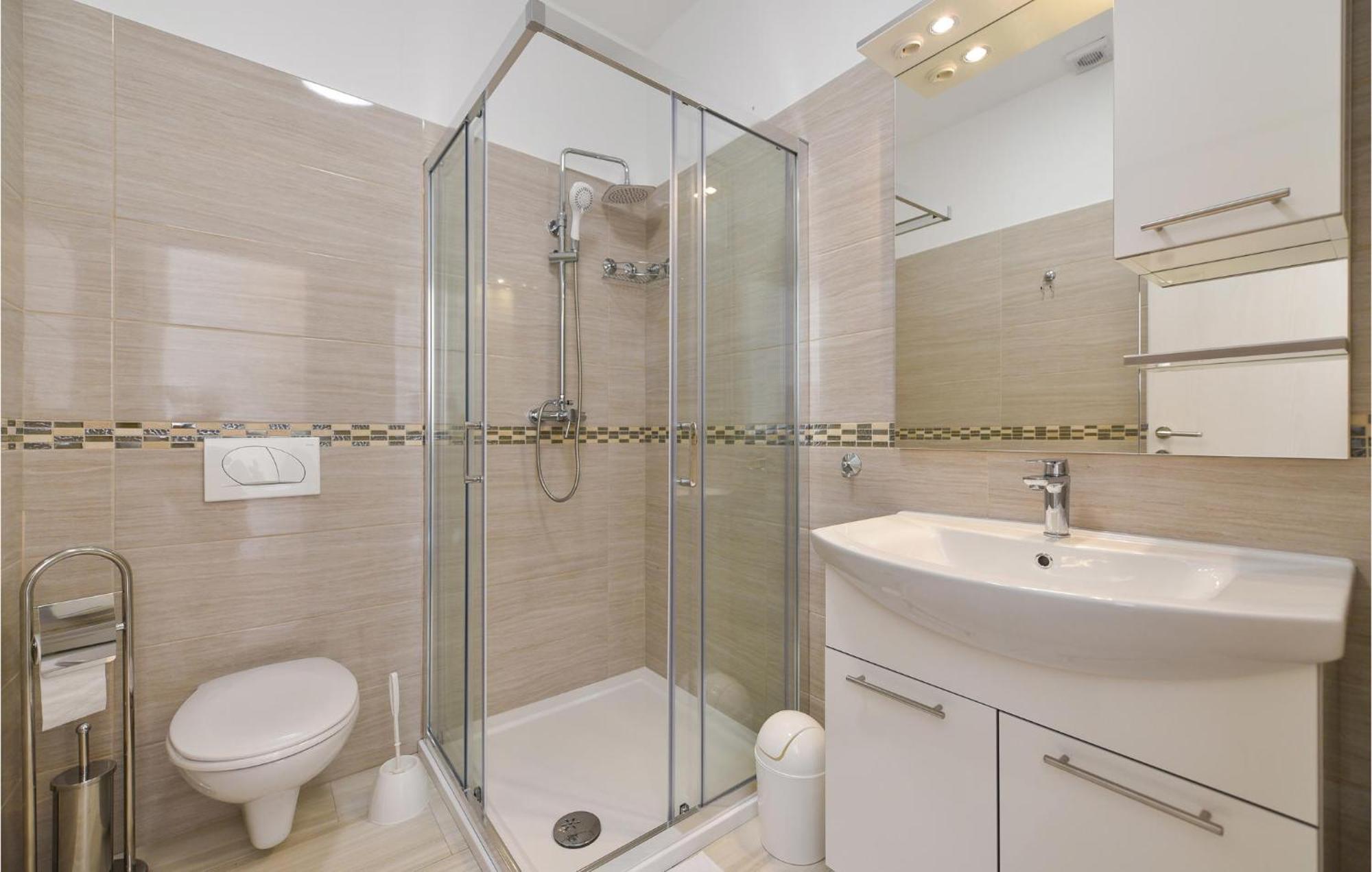 Beautiful Home In Privlaka With Wifi Zewnętrze zdjęcie