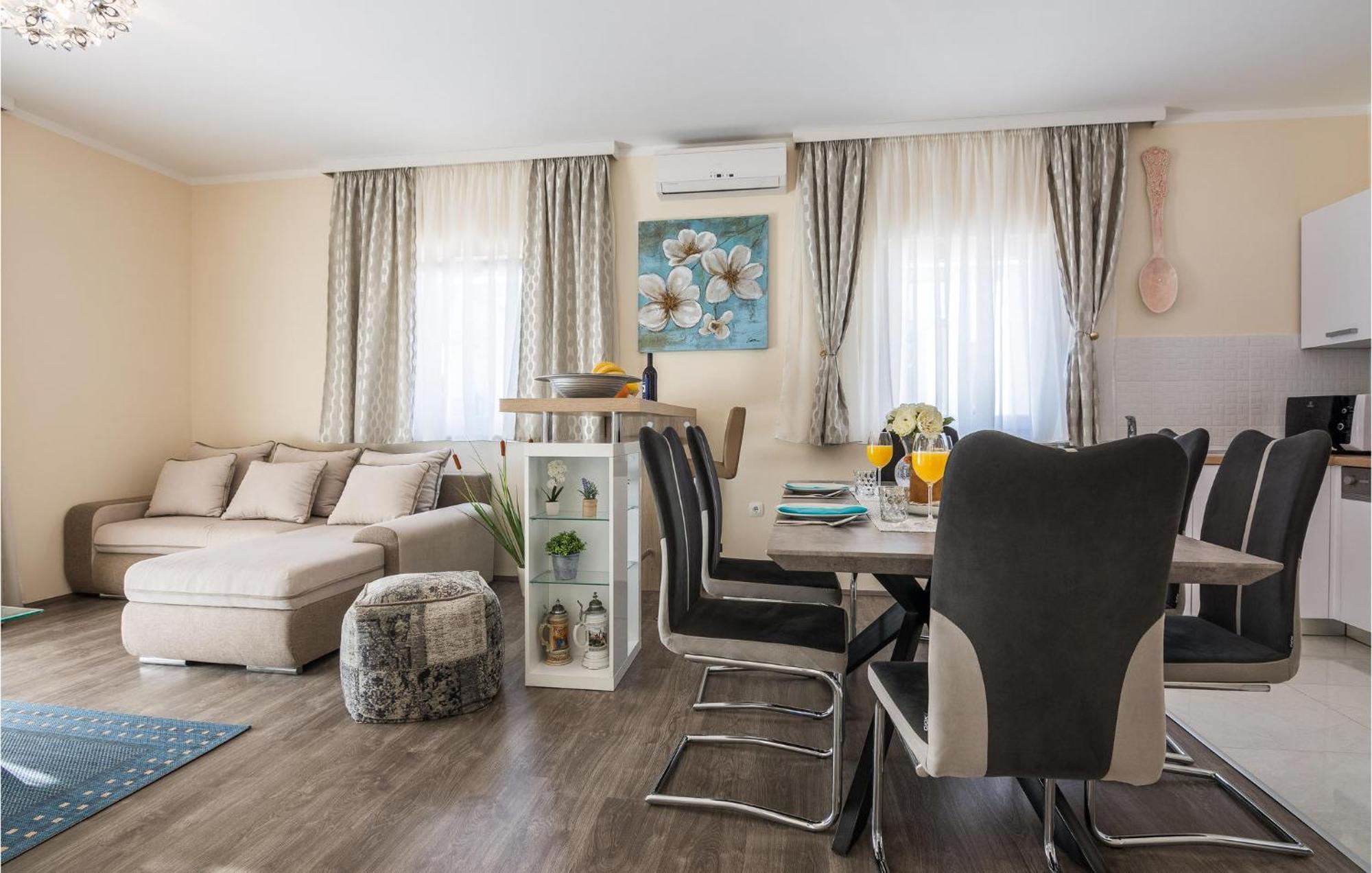 Beautiful Home In Privlaka With Wifi Zewnętrze zdjęcie