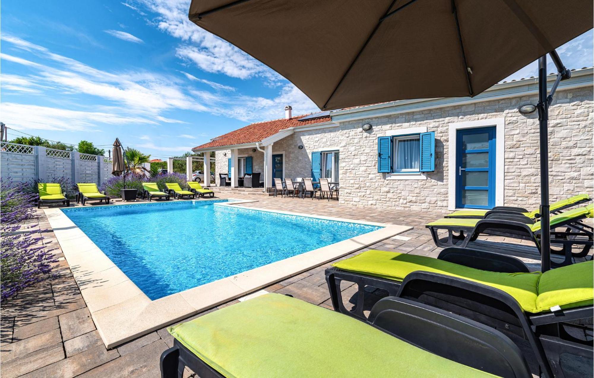 Beautiful Home In Privlaka With Wifi Zewnętrze zdjęcie